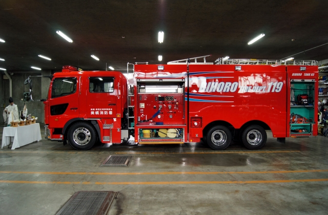 新型水槽付き消防ポンプ自動車の画像2