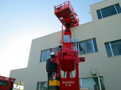 高所活動車3