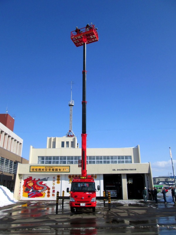 高所活動車8