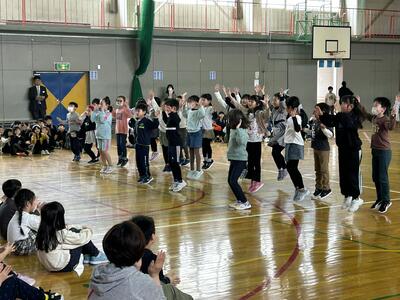とっても素敵な会になりました！（25日・木曜日　1年生を迎える会）の画像2