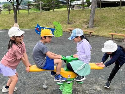 みんなで楽しく歩きました！（21日・金曜日　遠足）の画像4