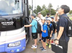 バスに乗車
