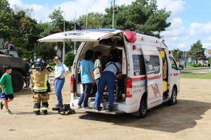 救急車車両見学