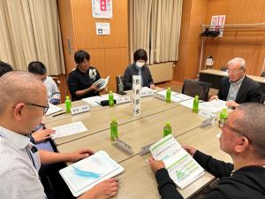 会議の様子⑧