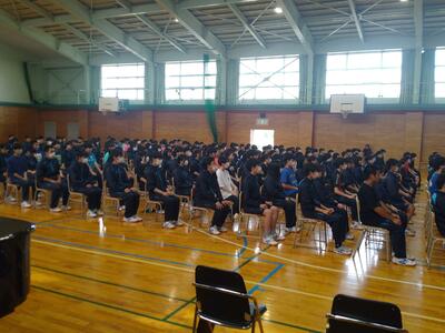 1学期終業式の画像1
