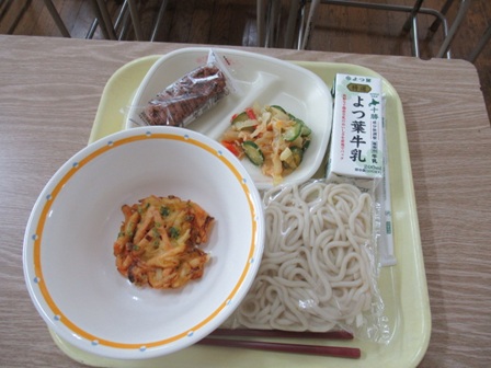 給食