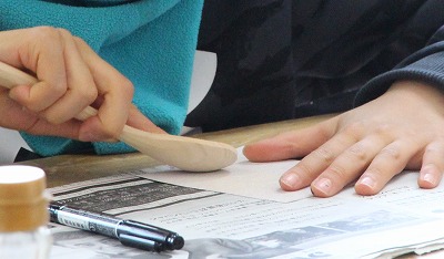 スプーンけずり